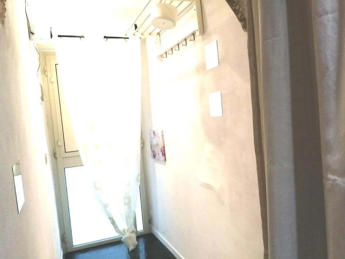 Pollon Room Ortigia Syracuse 0*,